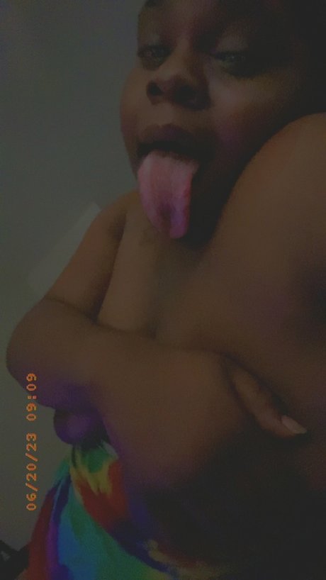 Foto desnuda filtrada de OnlyFans de arielle