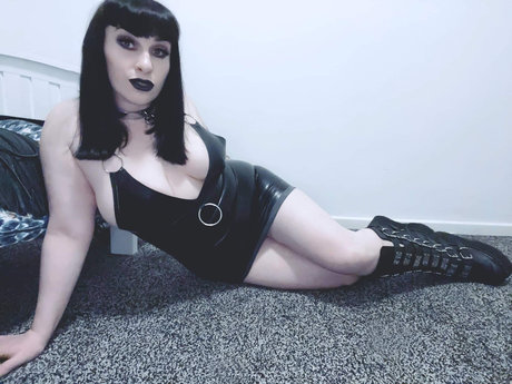 Foto desnuda filtrada de OnlyFans de Madamebeef
