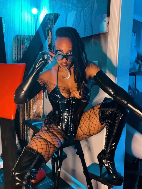 Madamcarmen