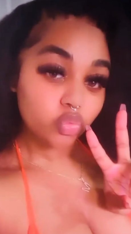 Foto desnuda filtrada de OnlyFans de mmookie