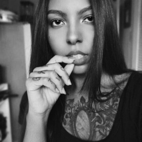 Foto desnuda filtrada de OnlyFans de Lyla Fox 