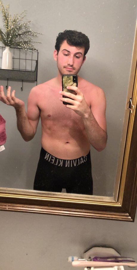 Foto desnuda filtrada de OnlyFans de Luke Steel