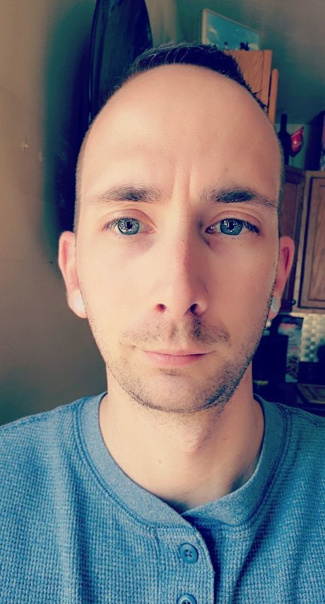 Foto desnuda filtrada de OnlyFans de Luke Graham