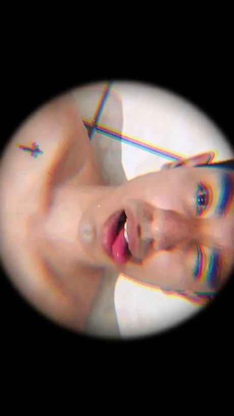 Foto desnuda filtrada de OnlyFans de Luis Mfx