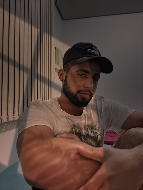 Foto desnuda filtrada de OnlyFans de Lucas Arajo