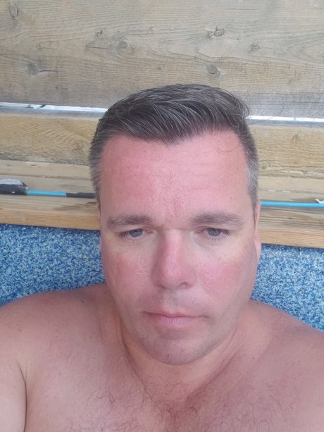 Foto desnuda filtrada de OnlyFans de Mark Cain