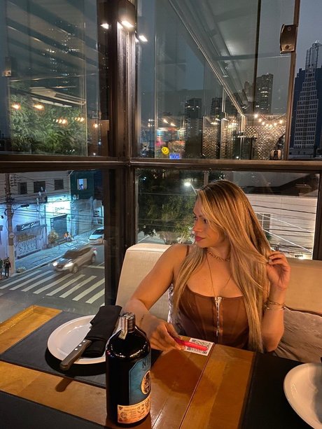Mariana Nova