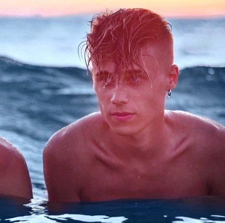 Foto desnuda filtrada de OnlyFans de Marco Munda