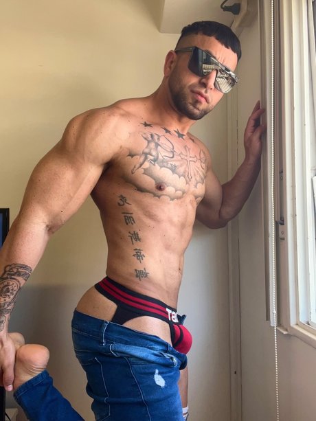 Foto desnuda filtrada de OnlyFans de Marcelo Zapata