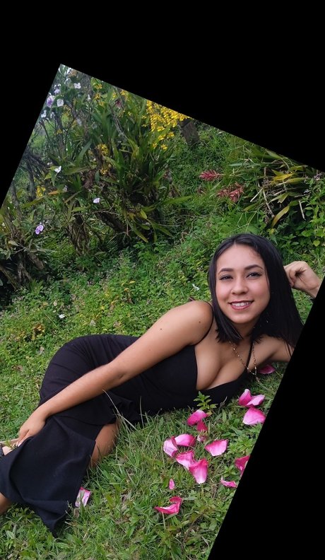Foto desnuda filtrada de OnlyFans de Laura Manuela Meza