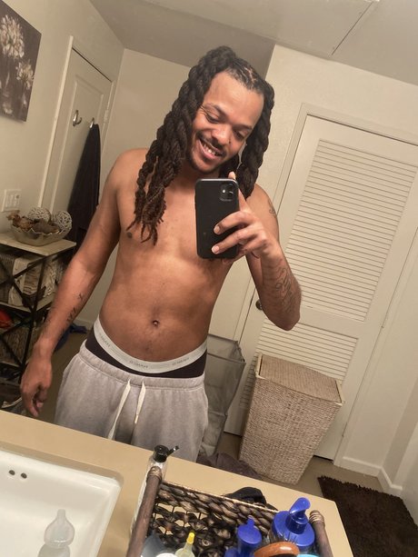 Foto desnuda filtrada de OnlyFans de Manish Marley