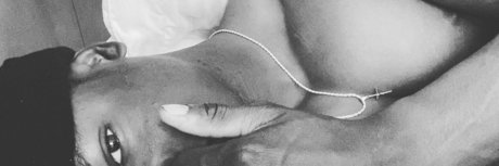 Foto desnuda filtrada de OnlyFans de Mango