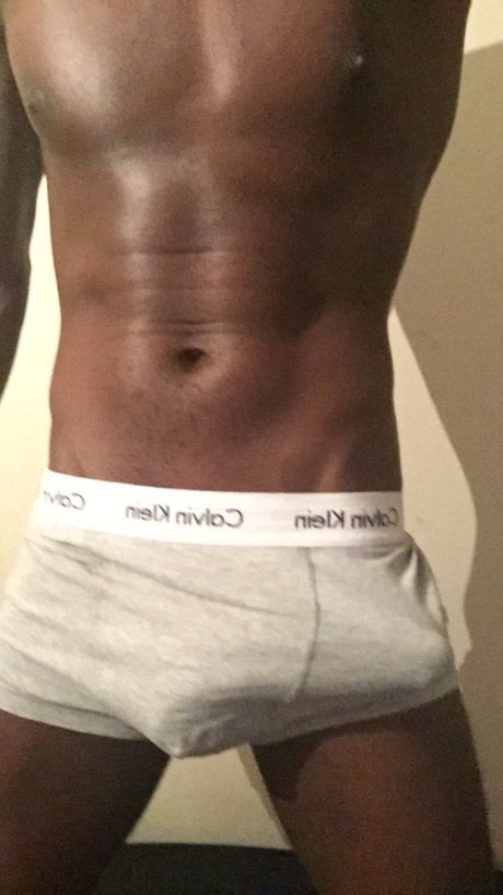 Foto desnuda filtrada de OnlyFans de Manacondauk