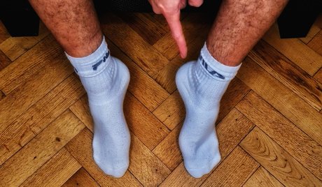 Malefeetpleasure