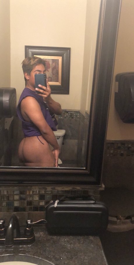 Foto desnuda filtrada de OnlyFans de Pink Makanui