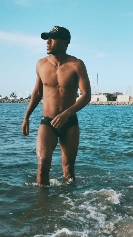 Foto desnuda filtrada de OnlyFans de Stiven Jorge