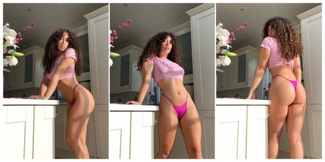 Foto desnuda filtrada de OnlyFans de Tropicana Trixxx 