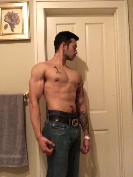 Foto desnuda filtrada de OnlyFans de Magicmikey