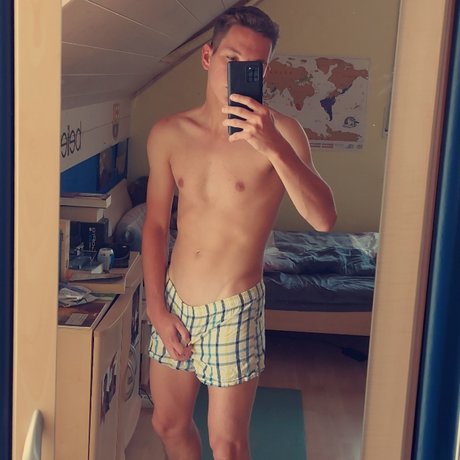 Foto desnuda filtrada de OnlyFans de Mads