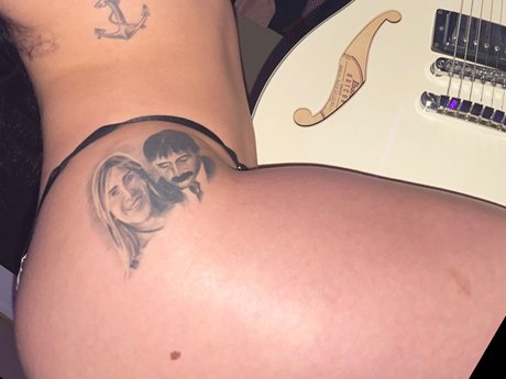 Foto desnuda filtrada de OnlyFans de Mel Rose