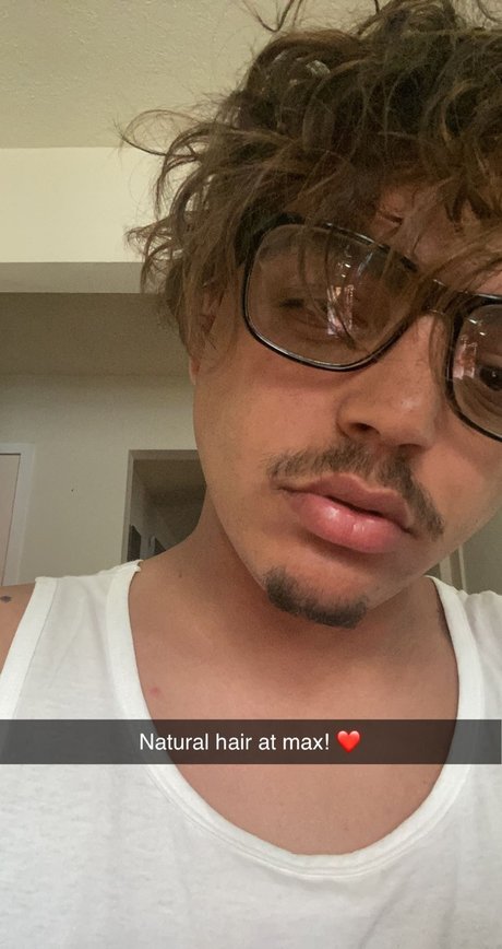 Foto desnuda filtrada de OnlyFans de Luis Melendez Oliveras
