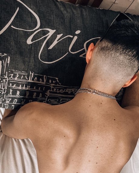 Foto desnuda filtrada de OnlyFans de To
