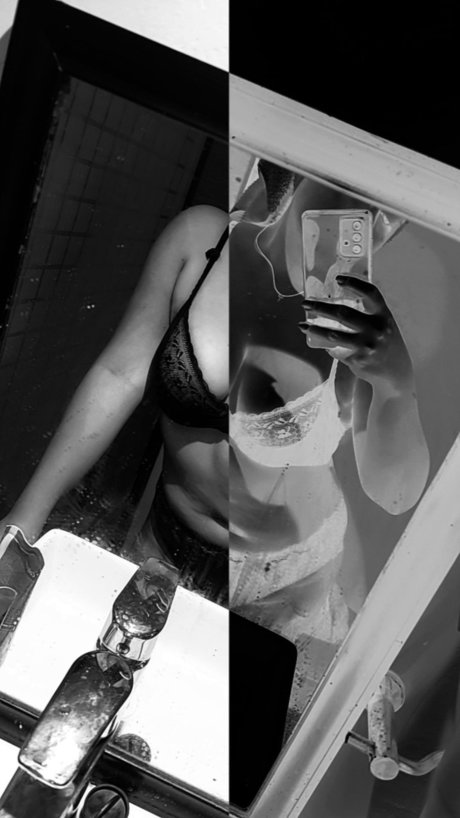 Foto desnuda filtrada de OnlyFans de Brenda Crdenas
