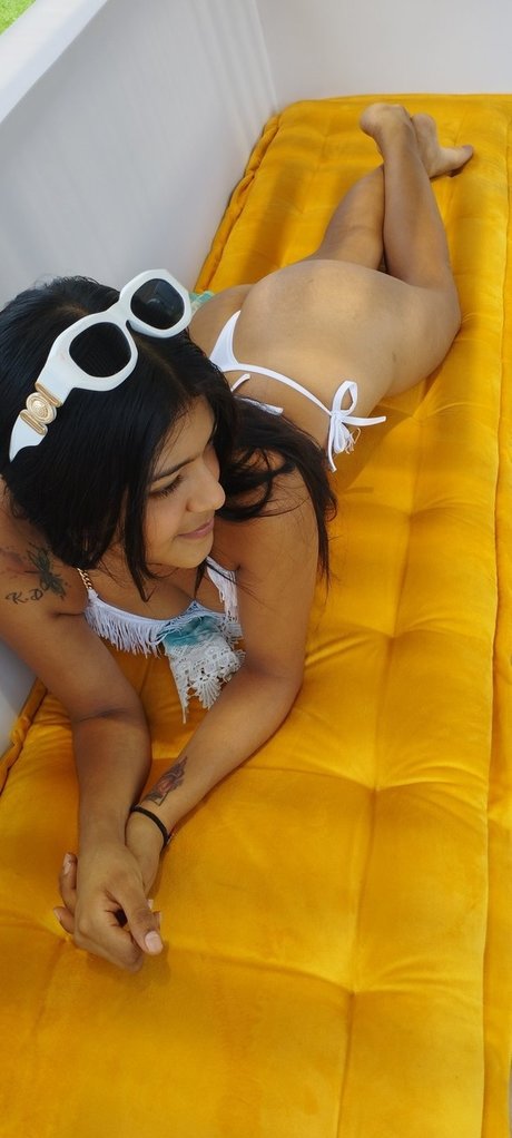 Foto desnuda filtrada de OnlyFans de Aleilany