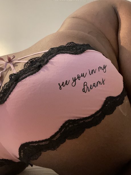 Foto desnuda filtrada de OnlyFans de Maya 