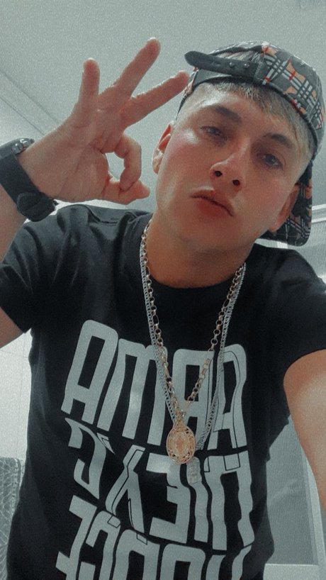 Chris Mau 
