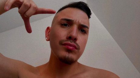 Foto desnuda filtrada de OnlyFans de Matty Diorr