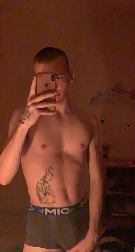 Foto desnuda filtrada de OnlyFans de Mathis