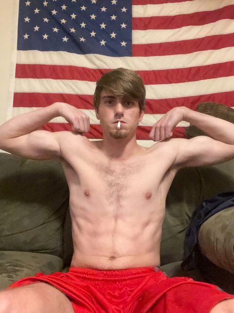 Foto desnuda filtrada de OnlyFans de Eddie