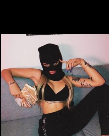 Foto desnuda filtrada de OnlyFans de Maskon
