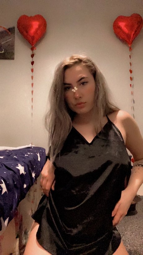 Foto desnuda filtrada de OnlyFans de   