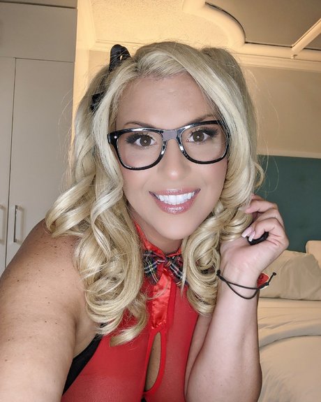 Mimi Stiletto