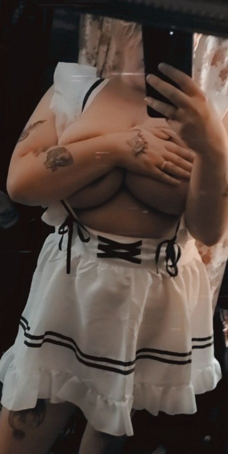 Foto desnuda filtrada de OnlyFans de Mickle Milk