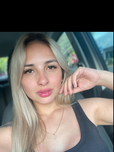Foto desnuda filtrada de OnlyFans de Lanenadeargentina
