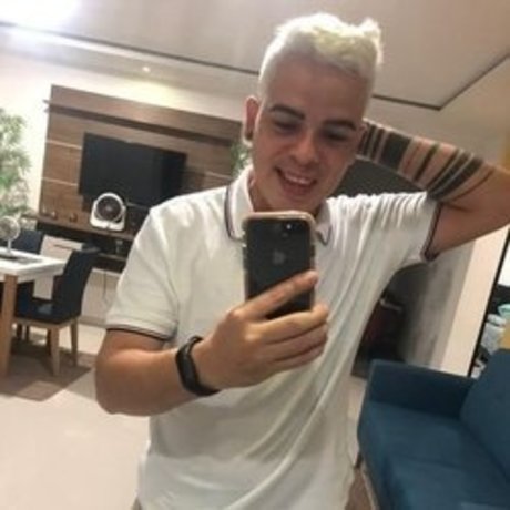 Foto desnuda filtrada de OnlyFans de Miguel B Garrido 