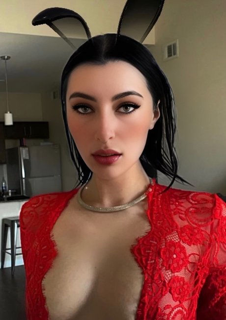 Mia