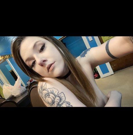 Foto desnuda filtrada de OnlyFans de Mia Wallace