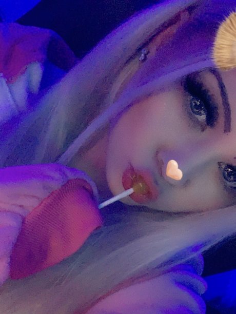 Foto desnuda filtrada de OnlyFans de  Cara Mia 