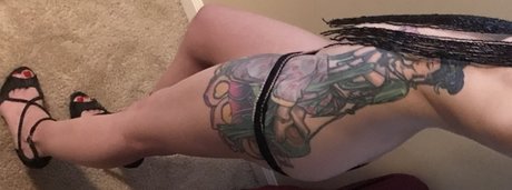 Foto desnuda filtrada de OnlyFans de Mia Davis Free