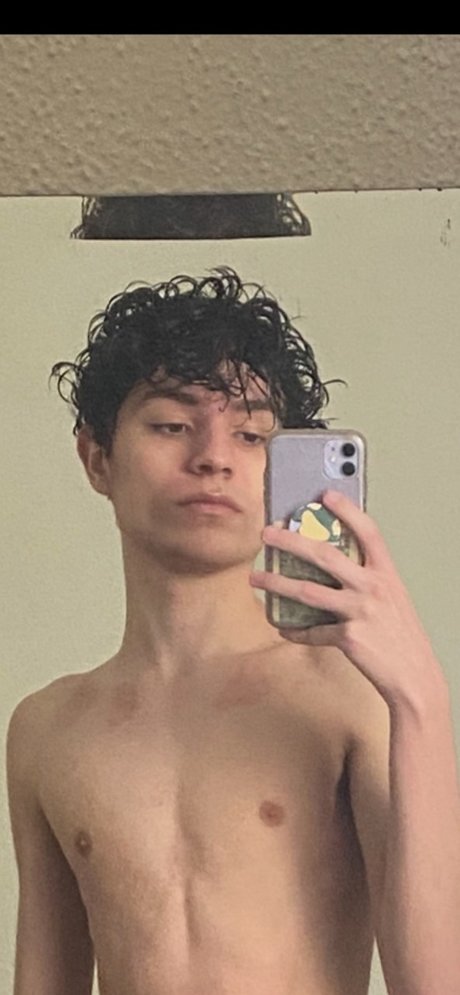 Foto desnuda filtrada de OnlyFans de Mftony