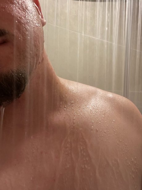 Foto desnuda filtrada de OnlyFans de Guero