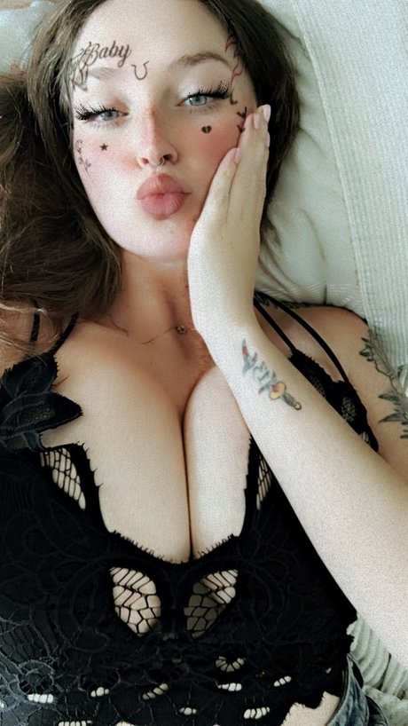 Foto desnuda filtrada de OnlyFans de Moon Marie