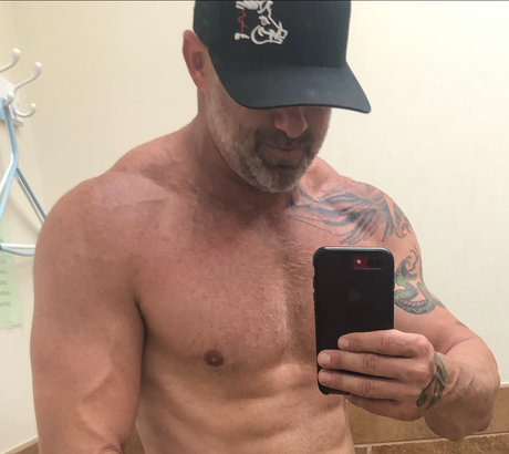 Foto desnuda filtrada de OnlyFans de Jake