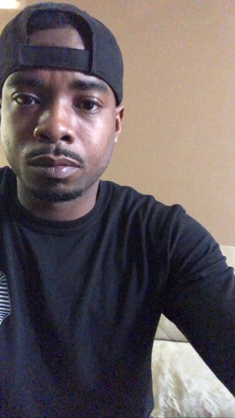 Foto desnuda filtrada de OnlyFans de Jovontae