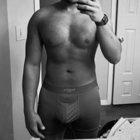 Foto desnuda filtrada de OnlyFans de Mistaunknown