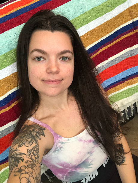 Foto desnuda filtrada de OnlyFans de Misschievouskat